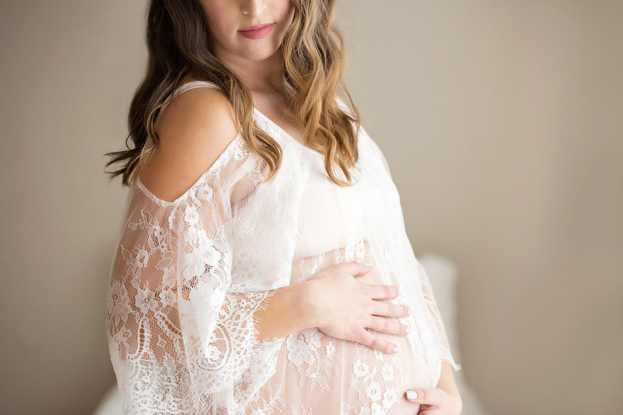 JulieBrockPhotographyLouisvilleKYMaternityPhotographerLouisvilleKYnewbornphotographer7CLouisvilleKYFamilyPhotographer7C03 : When Should I Schedule Maternity Photos