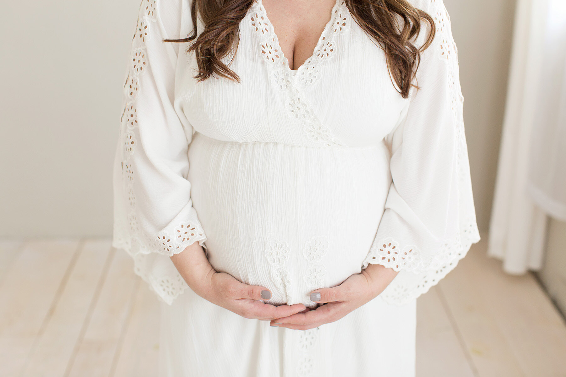 Julie Brock Photography | Louisville Maternity Photographer | Newborn Photographer | Family Photographer | mom wearing Fillyboo dress for maternity photos.jpg