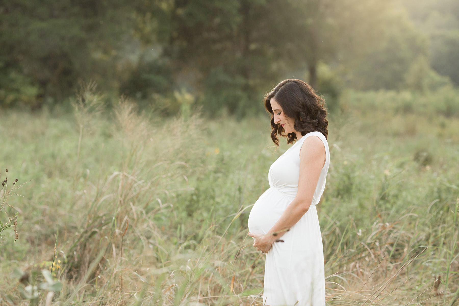 louisville-ky-maternity-photographer-southern-indiana-family-newborn-outdoor-pregnany-photo-session-julie-brock-photography-perfect-pregnancy-photo-dress