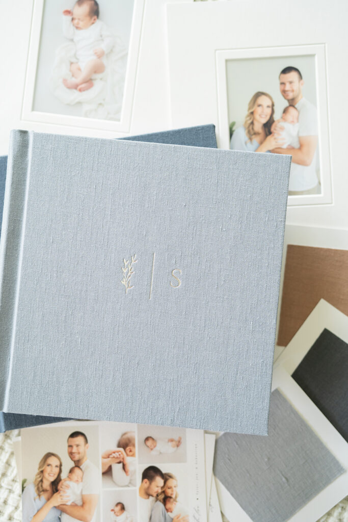 Louisville ky baby photo album julie brock photography web : best newborn photographer in Louisville KY