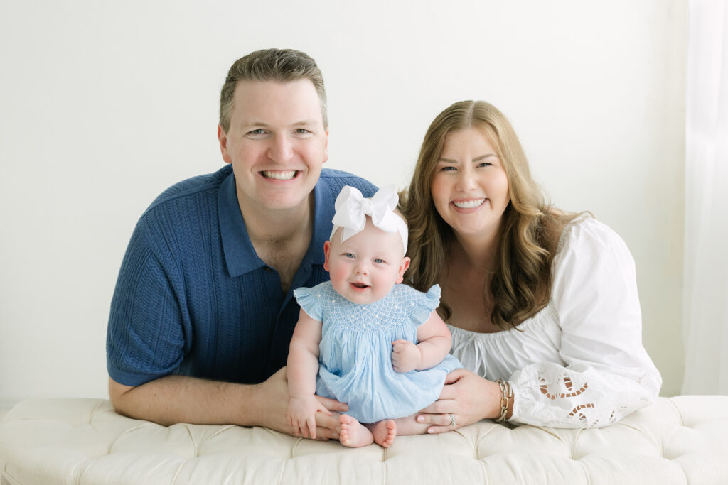 family photographer baby 1st year portraits louisville ky : Louisville Newborn Photography